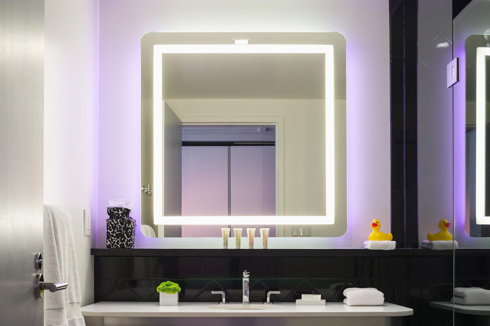 21C Museum Hotel Durham Bagian luar foto