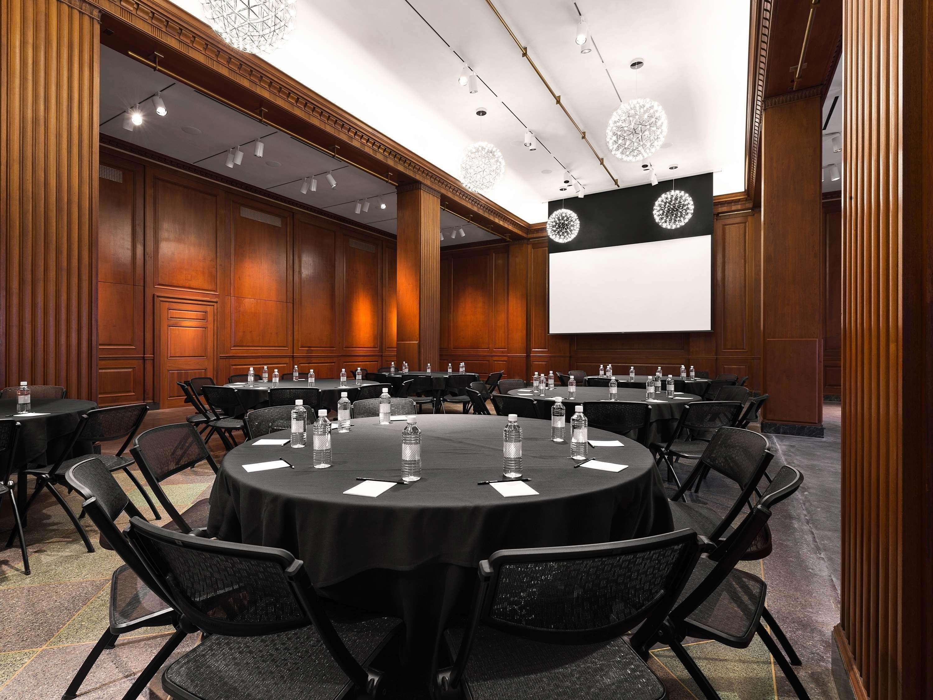 21C Museum Hotel Durham Bagian luar foto