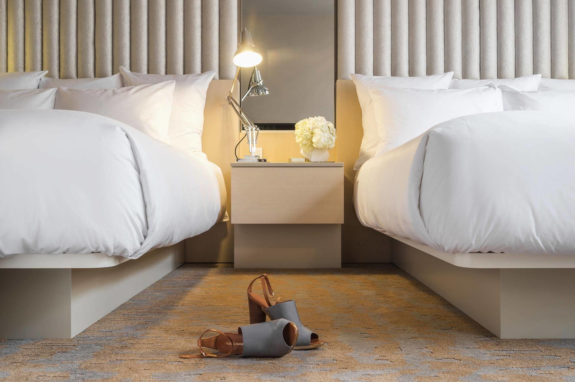 21C Museum Hotel Durham Bagian luar foto